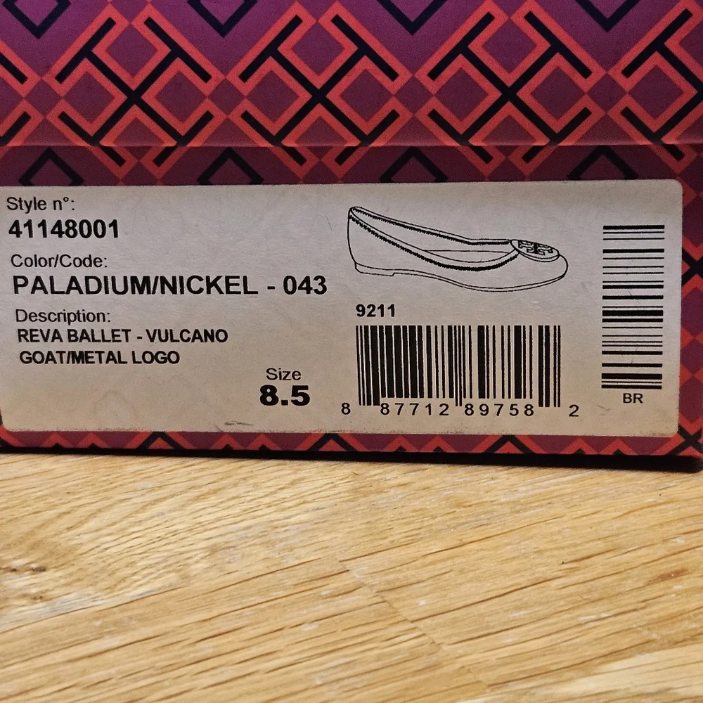 Tory Burch Reva Paladium/Nickel Commuter Ballet Flats Comfy Trendy Size 8.5